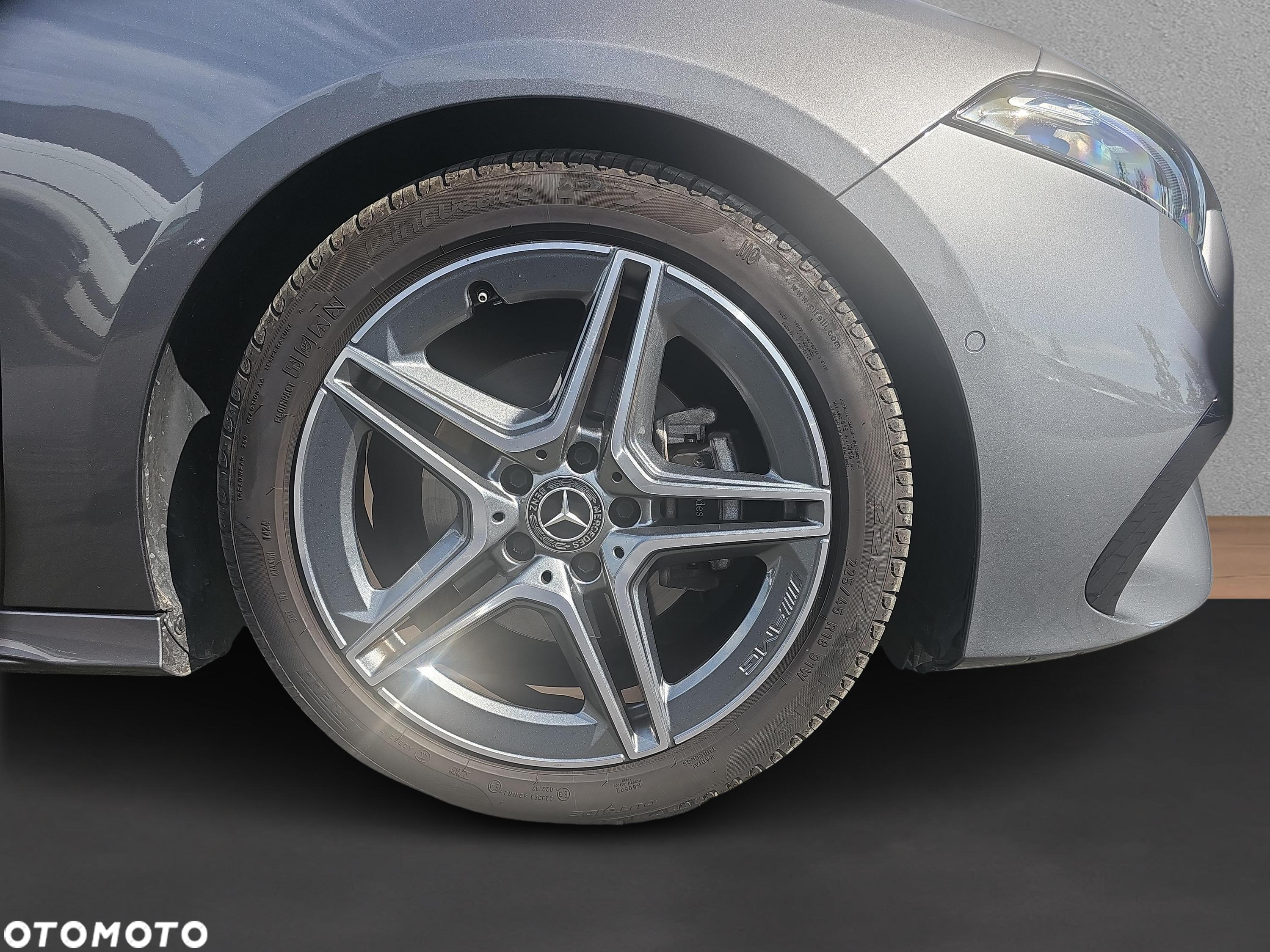 Mercedes-Benz Klasa A 200 7G-DCT AMG Line - 9