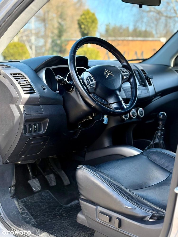 Citroën C-Crosser - 7
