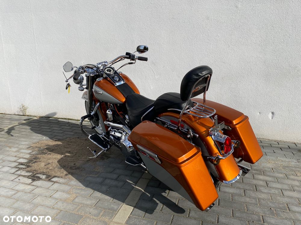 Harley-Davidson Softail Deluxe - 11
