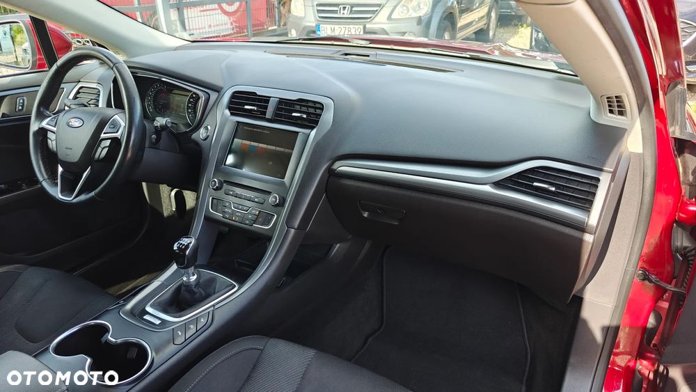 Ford Mondeo 1.5 EcoBoost Titanium - 14