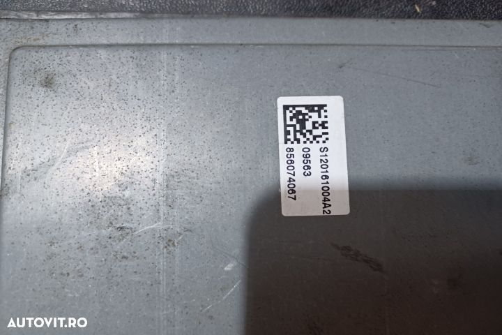 Calculator motor ECU S110140011  8200483732 - 1.4 B S110140011  82004 - 3