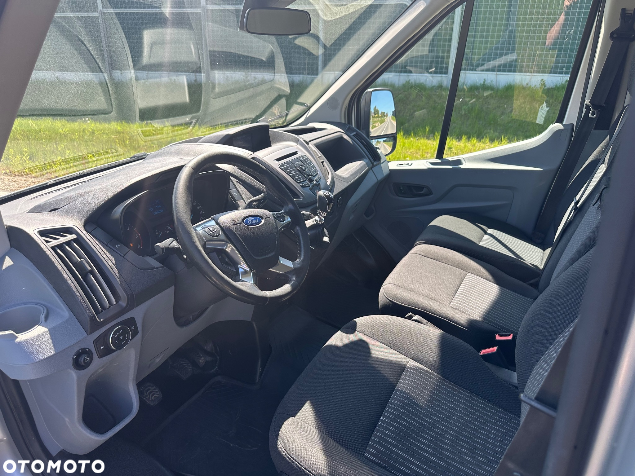 Ford Transit - 9