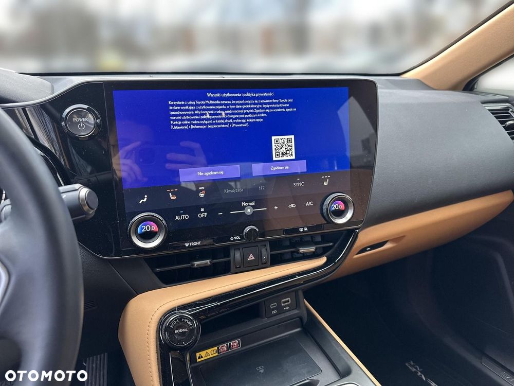 Lexus NX 350h Prestige AWD - 18