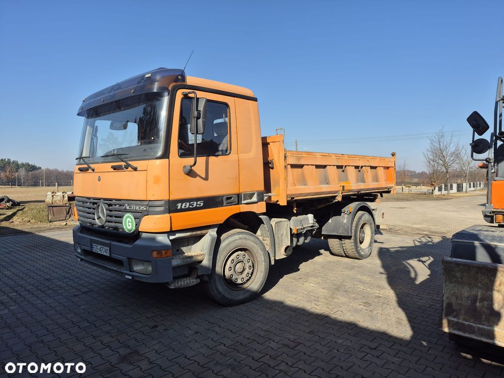 Mercedes-Benz Actros 1835