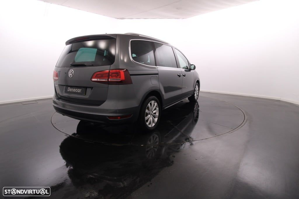 VW Sharan 2.0 TDI Blue Highline DSG - 7