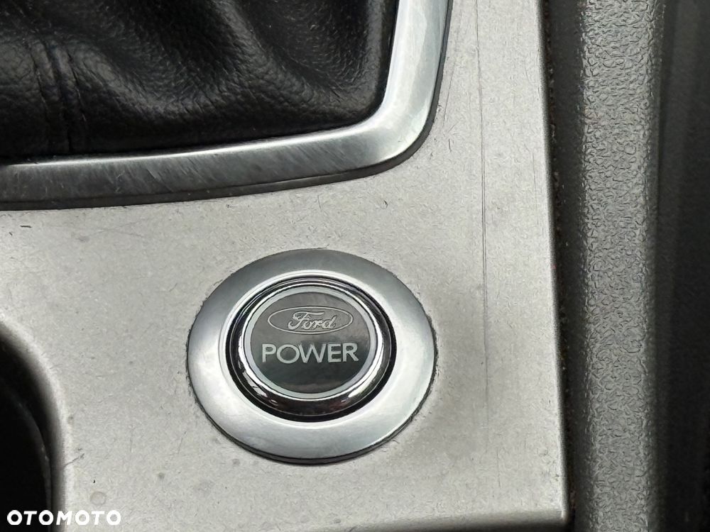 Ford Focus 1.6 Ti-VCT Sport - 16