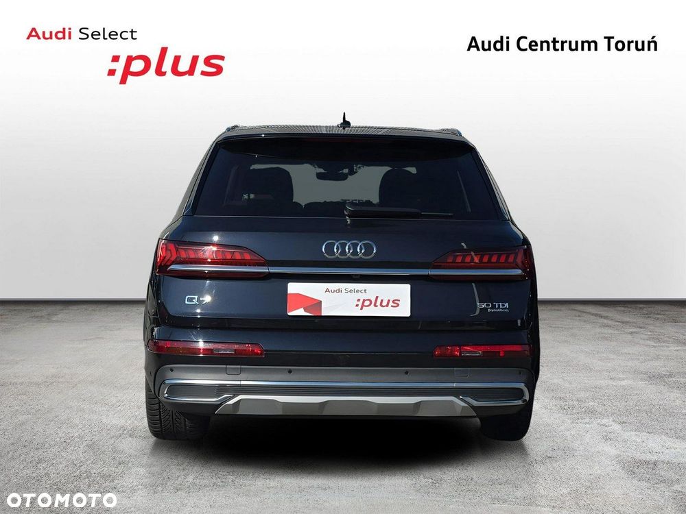 Audi Q7 - 4