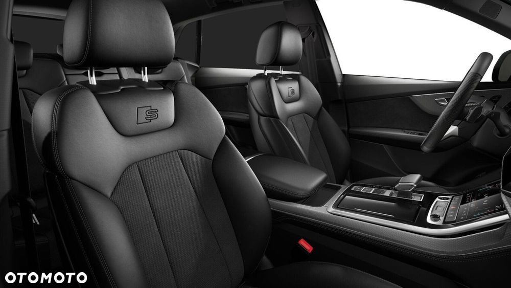 Audi Q8 - 9