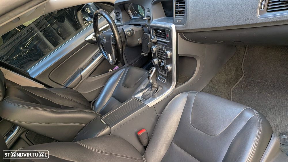 Volvo V60 - 4
