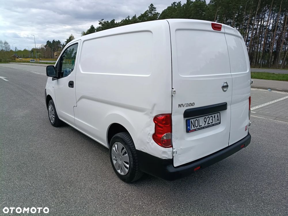 Nissan NV200 - 2