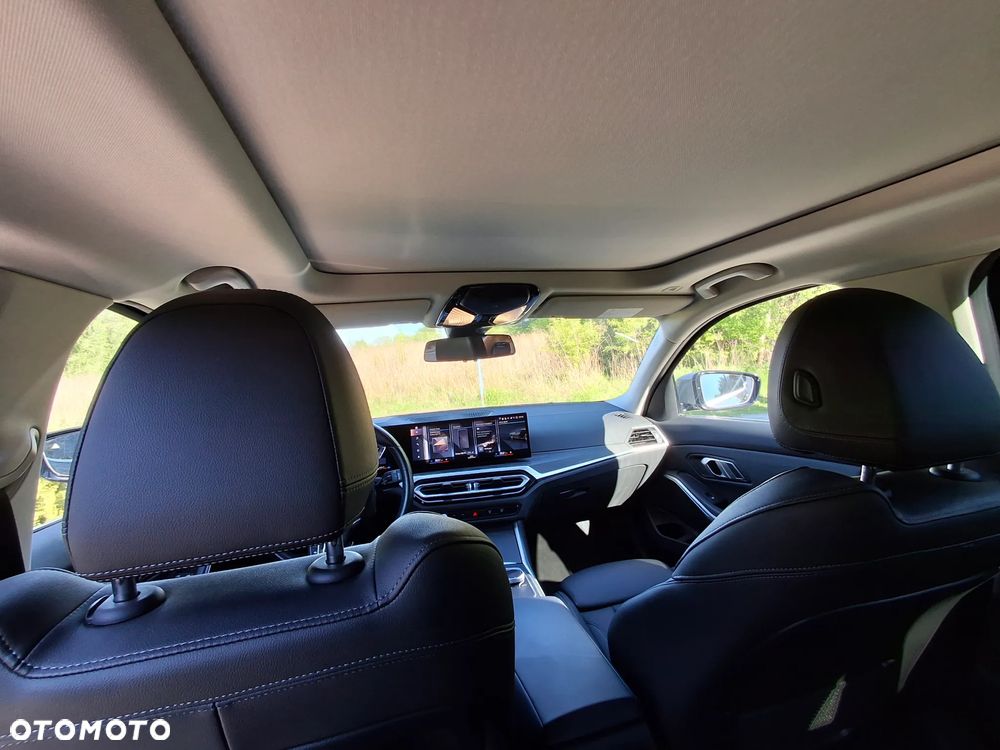 BMW Seria 3 320d xDrive mHEV sport - 17