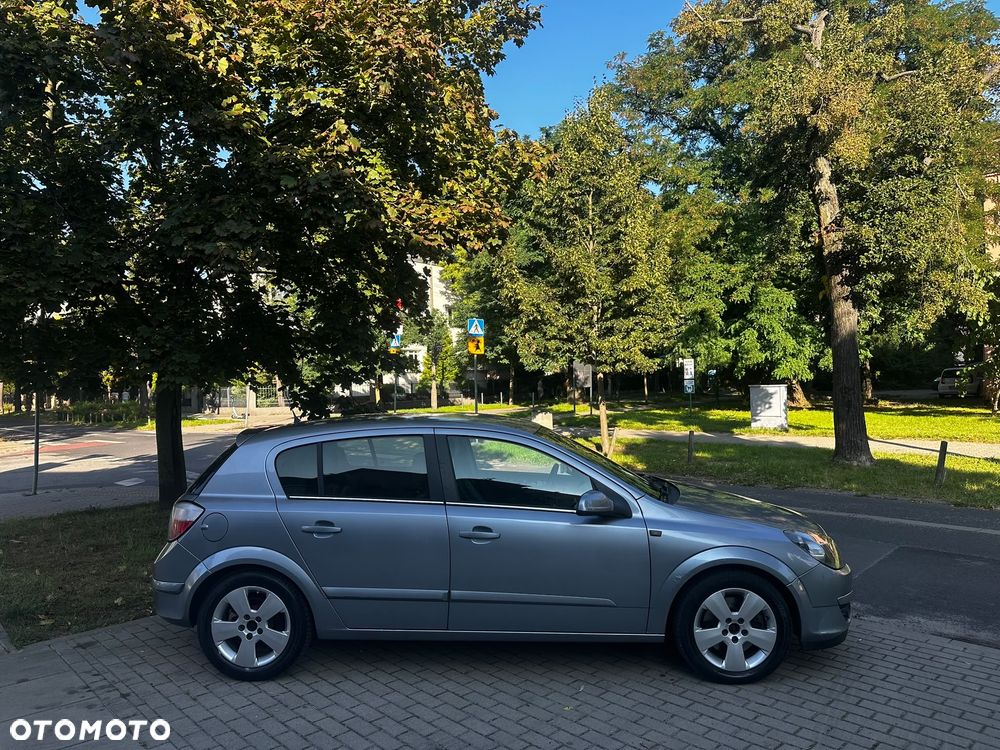 Opel Astra 1.9 CDTI Sport - 6