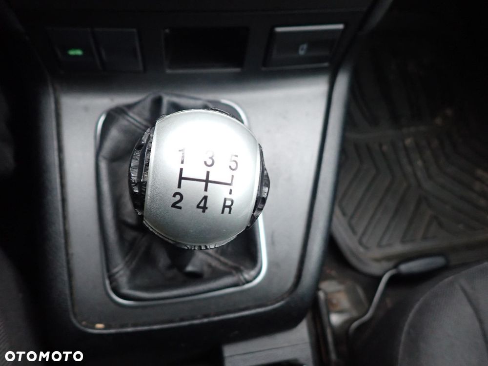 CZĘŚCI - Ford Mondeo III MK3 1,8 16V 92KW 125KM KOMBI LIFT lakier I3 2004r. INDEX - 9891 - 10