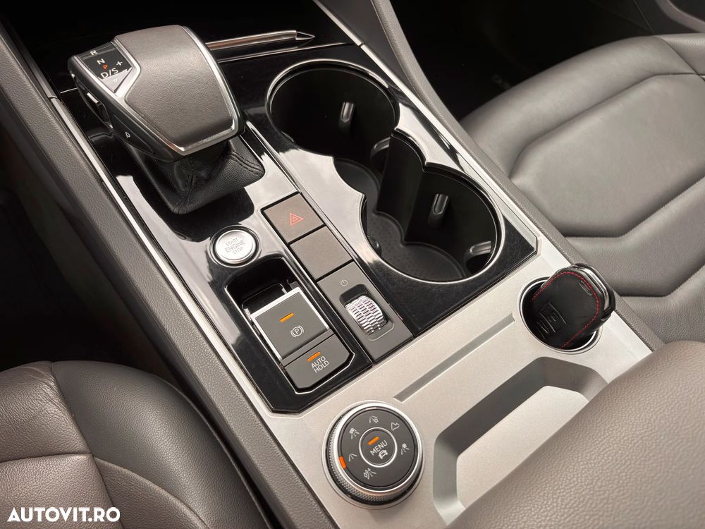 Volkswagen Touareg V6 TDI Style - 21