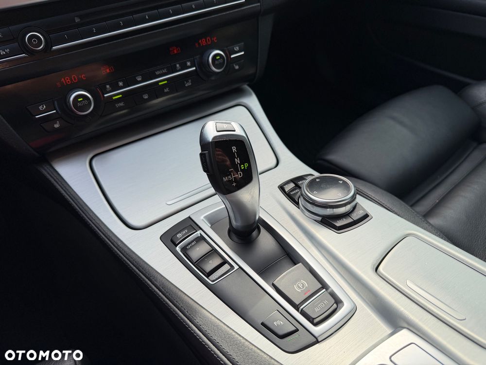 BMW Seria 5 520d BluePerformance Sport-Aut - 24