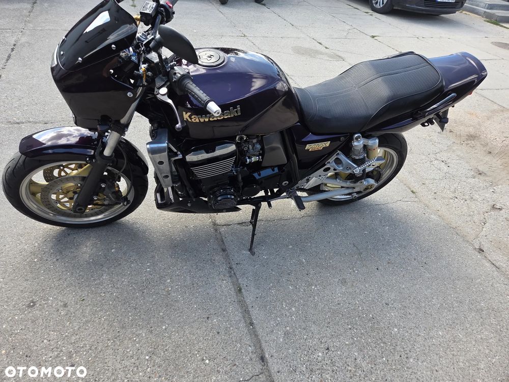 Kawasaki ZRX - 5