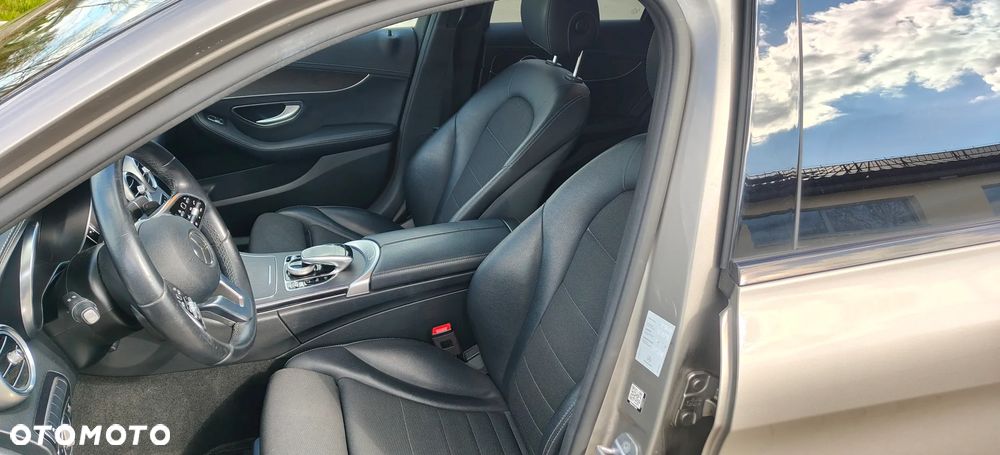 Mercedes-Benz Klasa C 220 d 9G-TRONIC - 12
