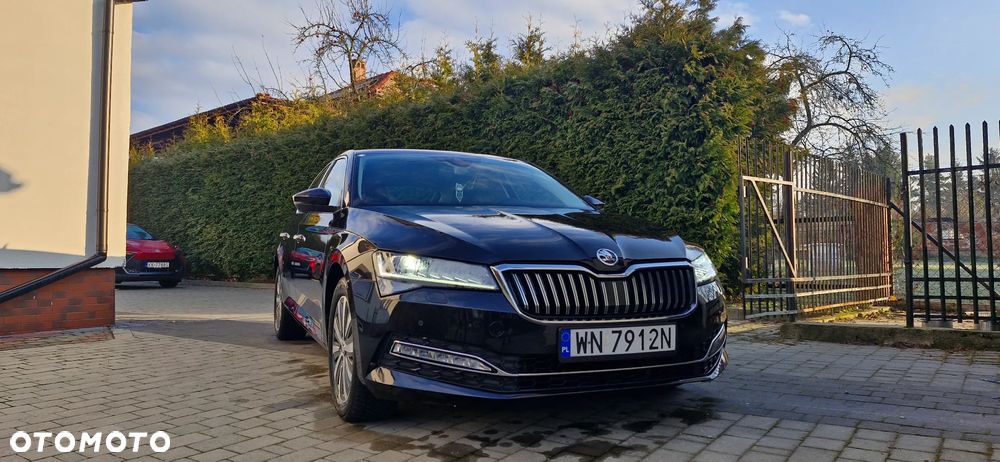 Skoda Superb ver-1-5-tsi-style - 4