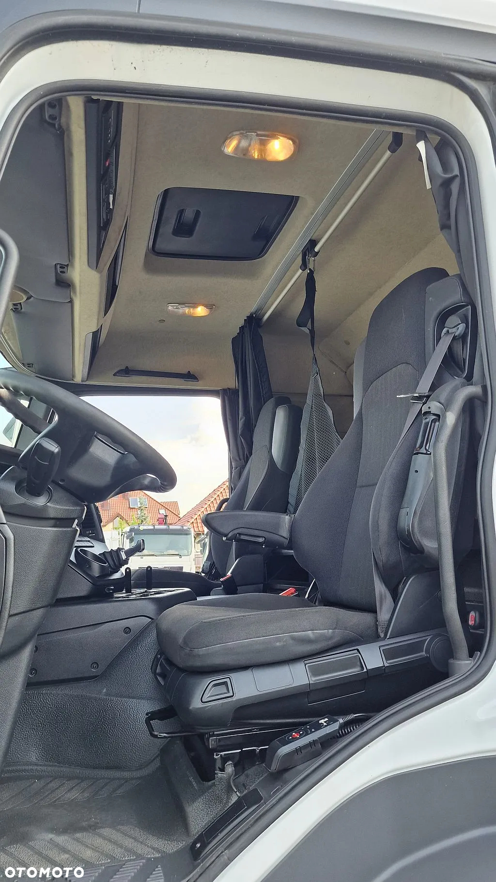 Mercedes-Benz Actros 1832 Euro-6 4x2 Hds /Pilot/Kiper/Wywrot - 28