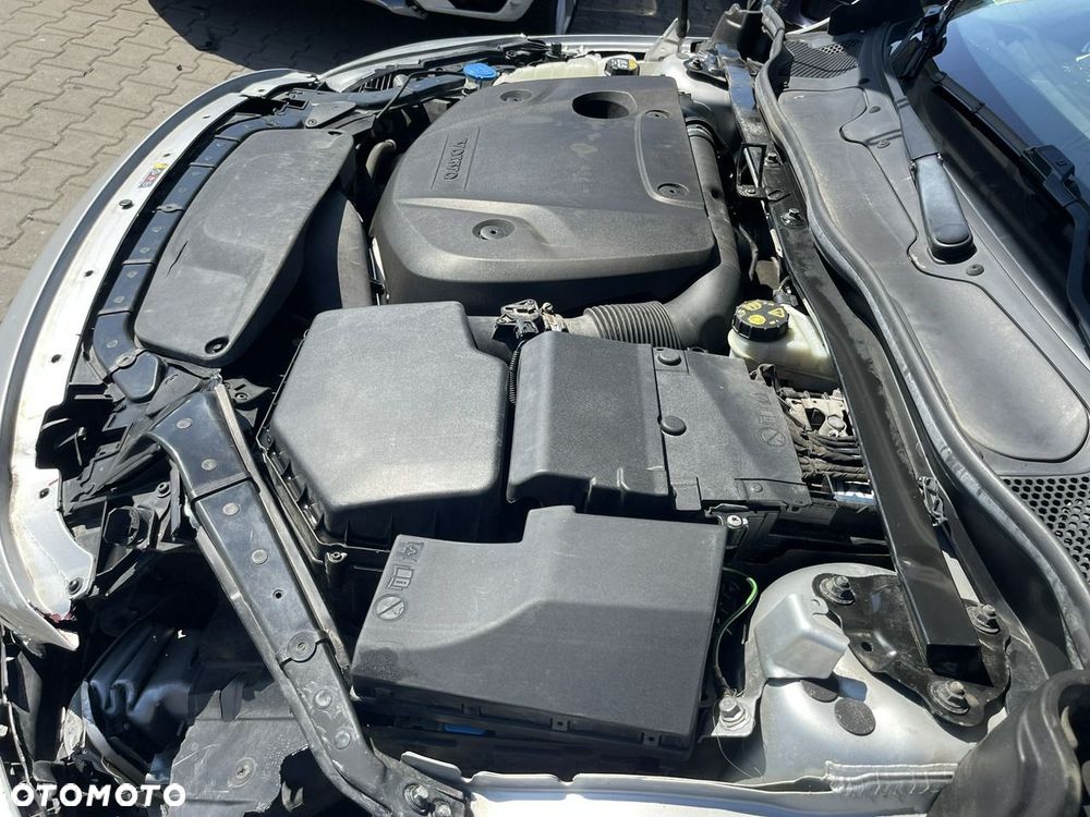 Volvo V40 D2 Kinetic - 15