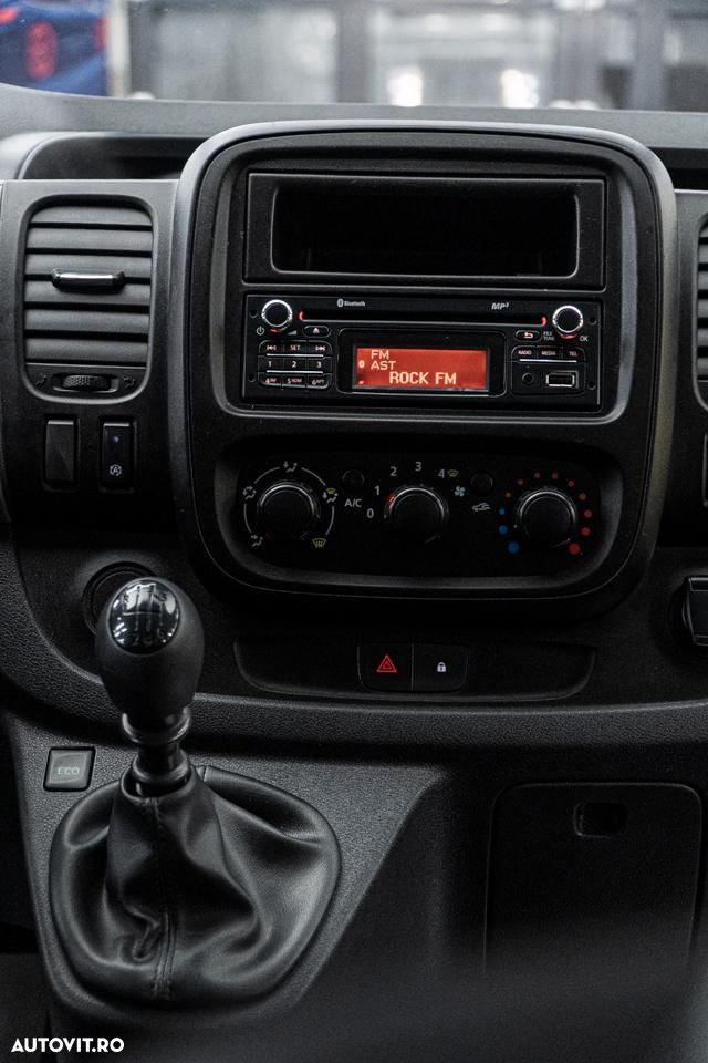 Renault Trafic Combi L2H1 1.6 dCi 95 8+1 Authentique - 4