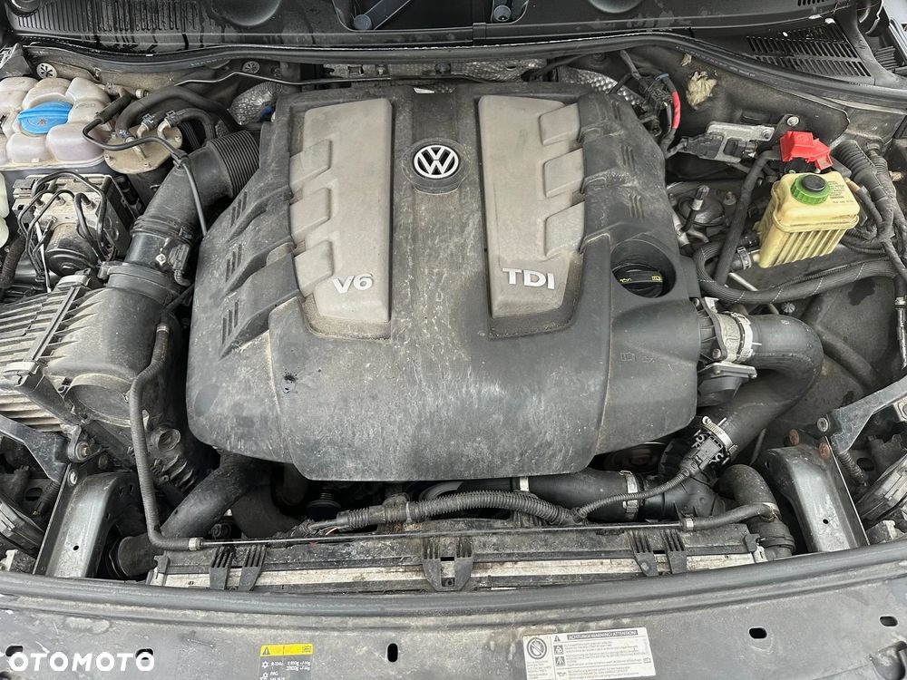 Volkswagen Touareg - 35