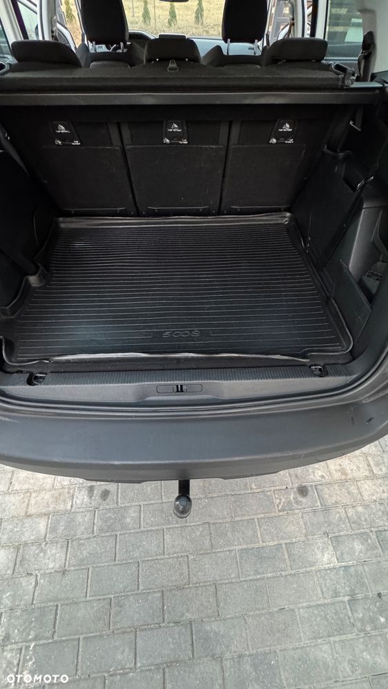 Peugeot 5008 1.6 THP Active S&S EAT6 - 25