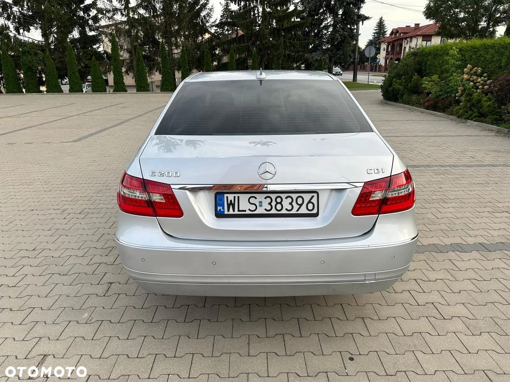 Mercedes-Benz Klasa E - 7