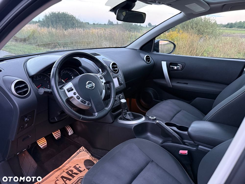 Nissan Qashqai 2.0 4 x 4 tekna - 11
