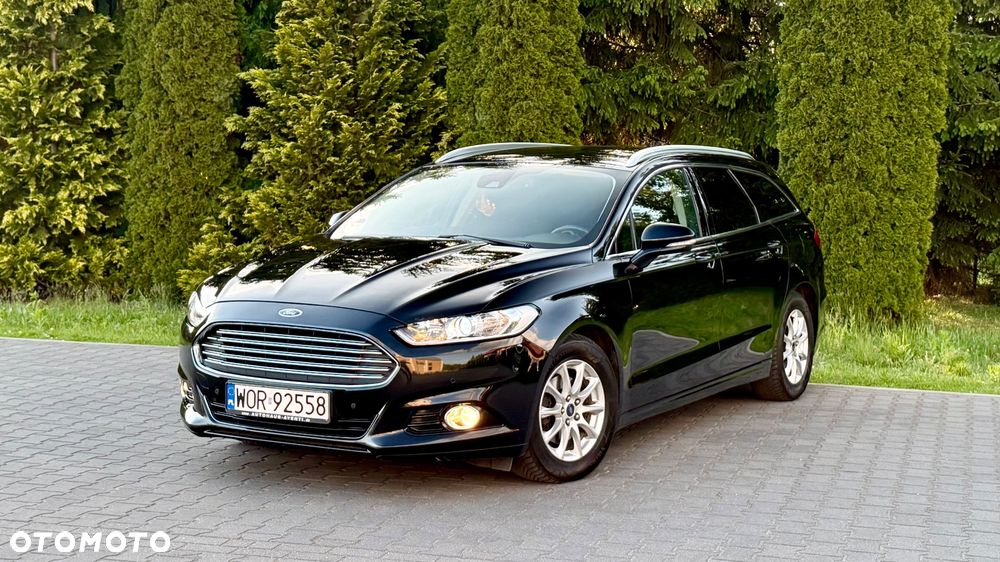 Ford Mondeo 2.0 TDCi STart-Stopp PowerShift-Aut Titanium - 4