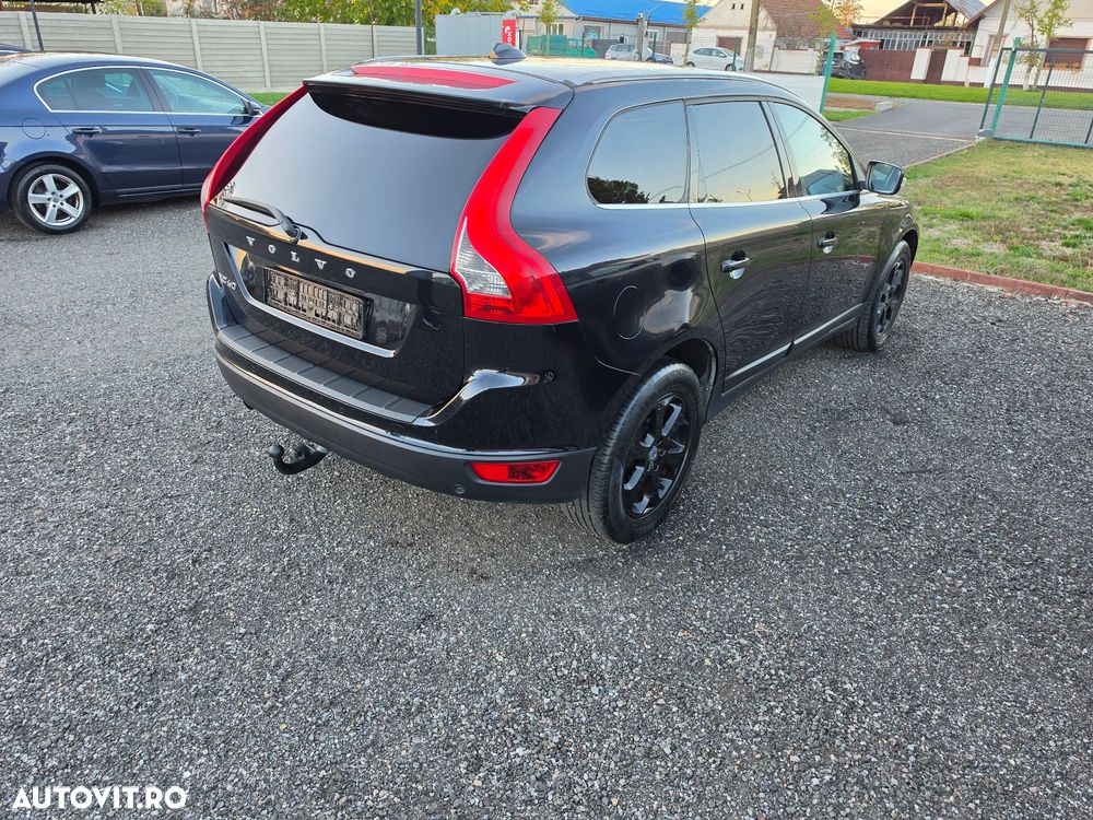 Volvo XC 60 - 4