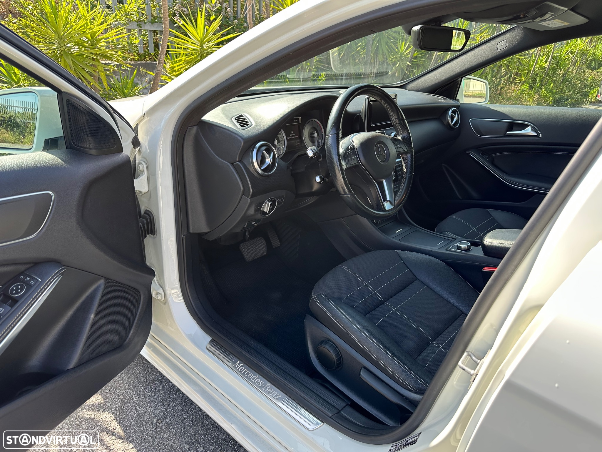 Mercedes-Benz A 180 CDI 7G-DCT Urban - 10