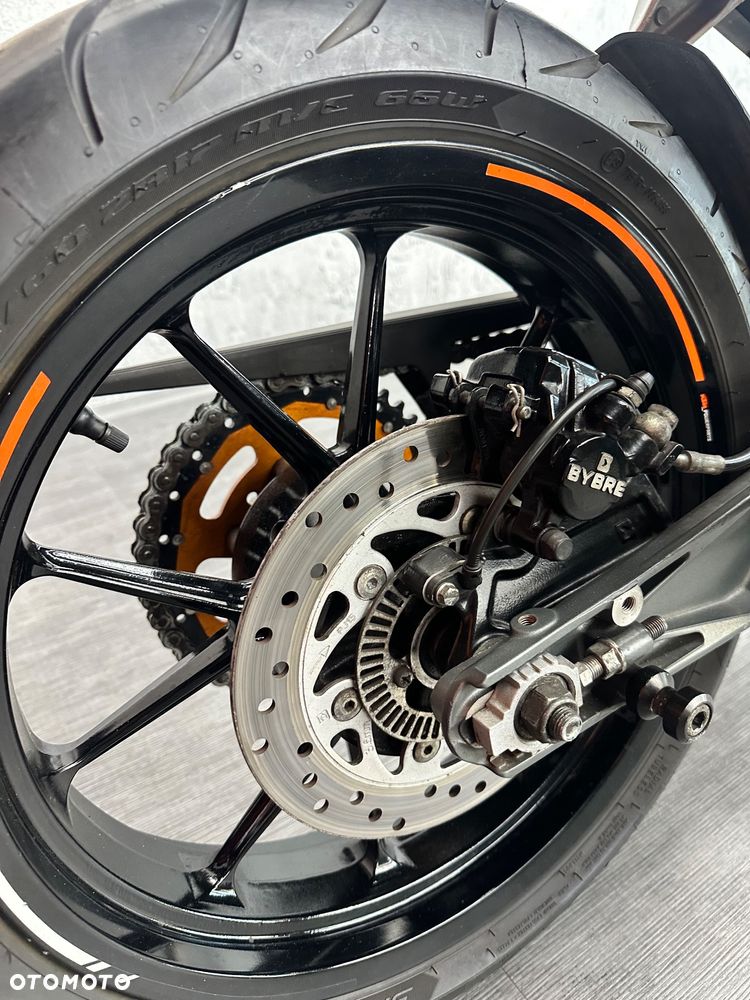 KTM Duke - 9