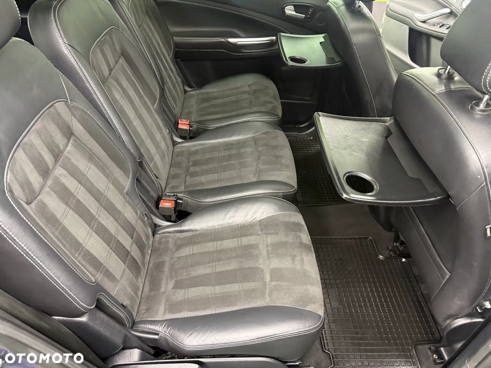 Ford Galaxy 2.0 TDCi Titanium - 11