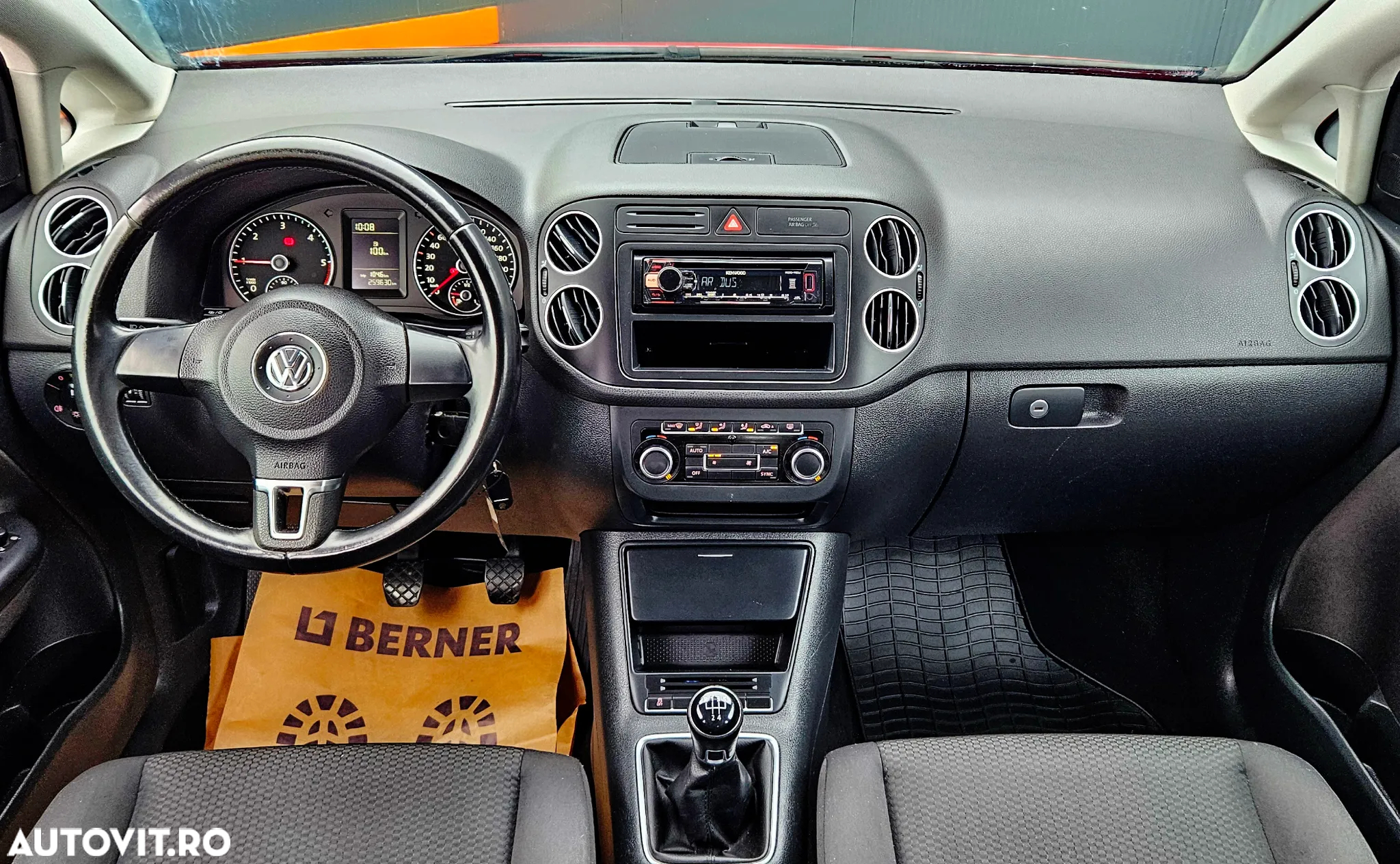 Volkswagen Golf Plus - 15