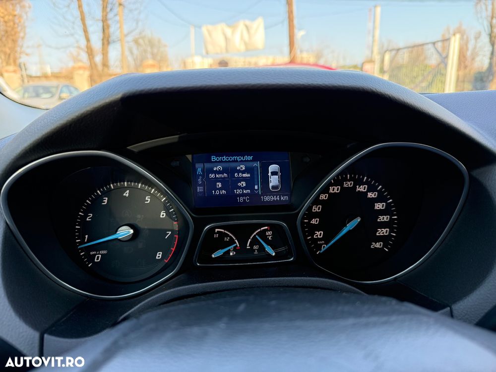 Ford Focus 1.6 EcoBoost Start-Stopp-System Titanium - 21