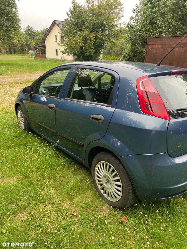 Fiat Punto - 2