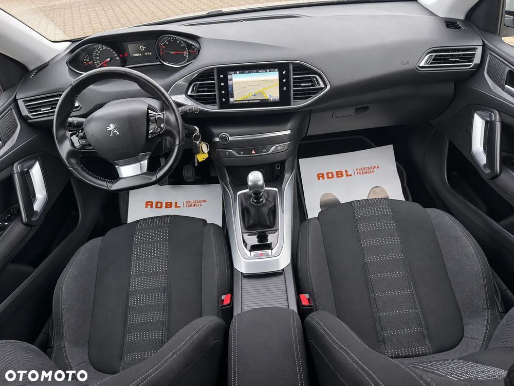 Peugeot 308 - 7