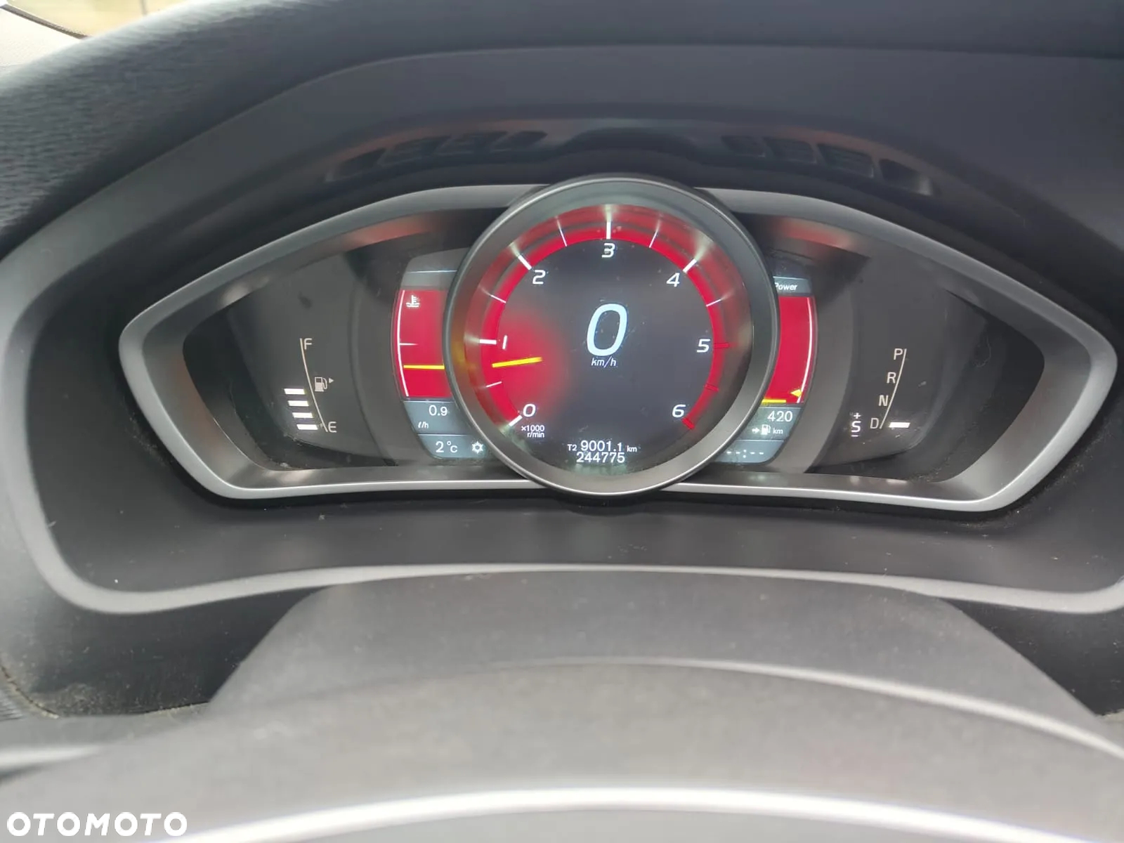 Volvo V40 D3 Momentum - 13