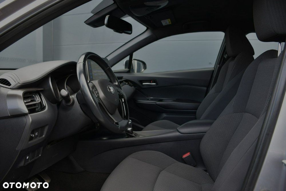 Toyota C-HR - 19
