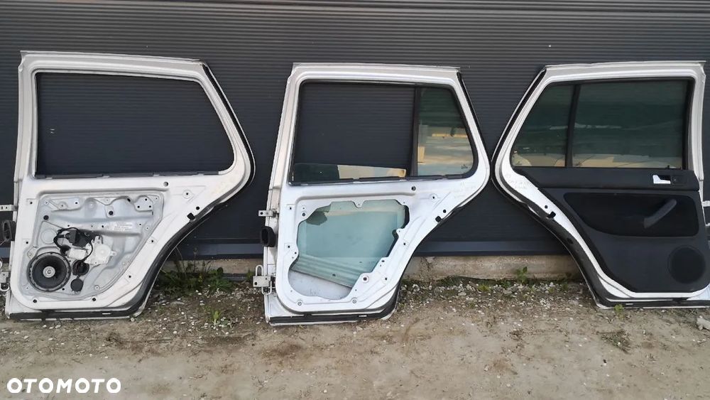 VOLKSWAGEN GOLF IV 4 HB / BORA DRZWI / KLAPA BAGAŻNIKA (dostępne wiele sztuk) - 18