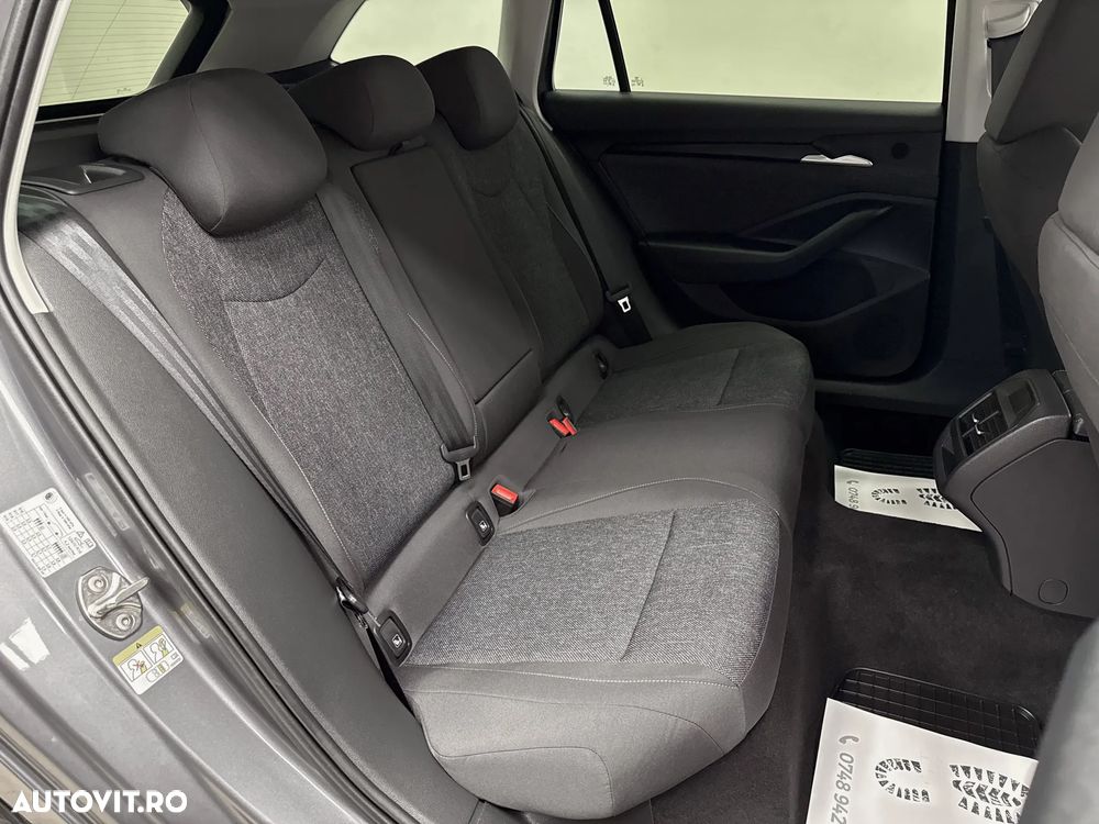 Skoda Superb 2.0 TDI DSG Essence - 8