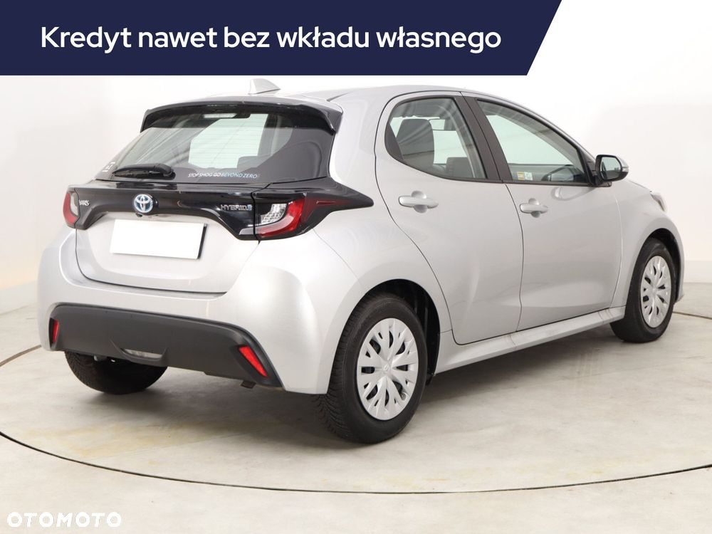 Toyota Yaris - 7