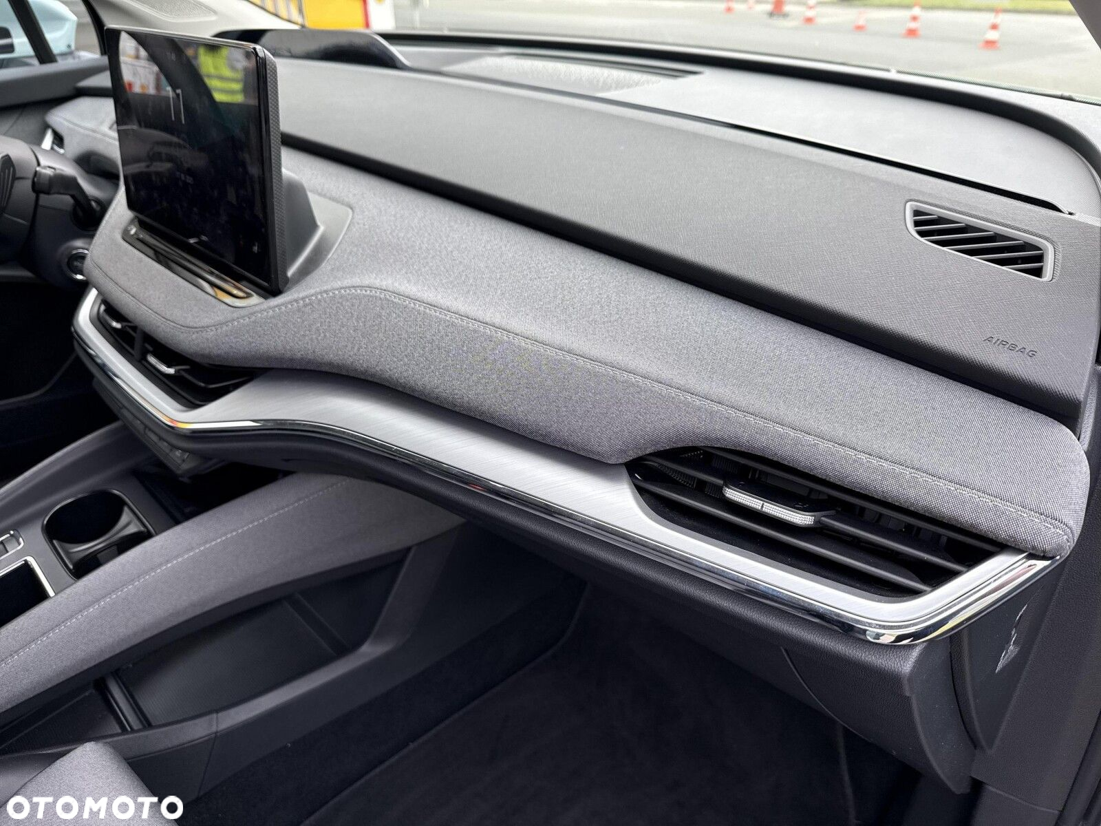 Skoda Enyaq 80 82kWh Maxx - 25