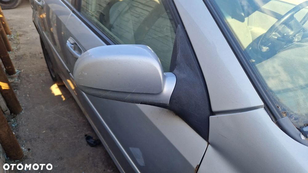 CHEVROLET LACETTI KOMBI 2004-LUSTERKO PRAWE 92U - 1