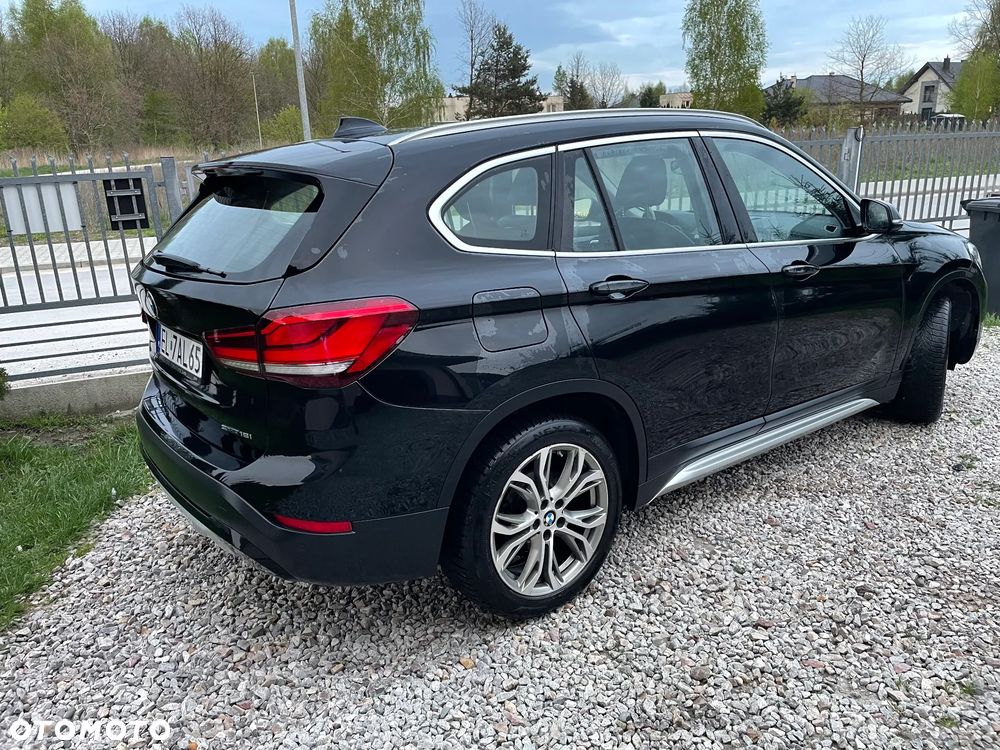 BMW X1 sDrive18i - 5