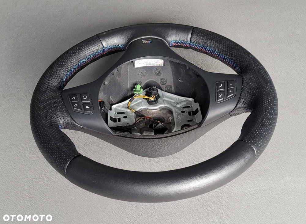 Kierownica BMW 1  3  E90 E91 E92 E81 E82 E87 m pakiet AIRBAG - 5