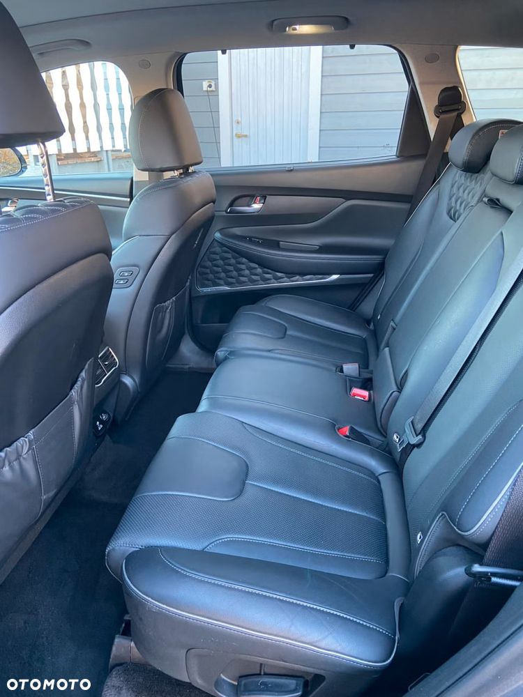 Hyundai Santa Fe 1.6 Plugin-Hybrid 4WD SEVEN Signature - 13