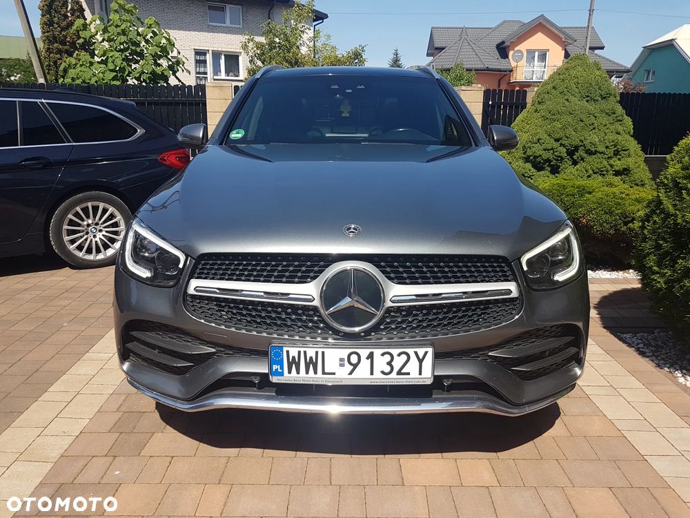 Mercedes-Benz GLC 200 4Matic 9G-TRONIC AMG Line - 1