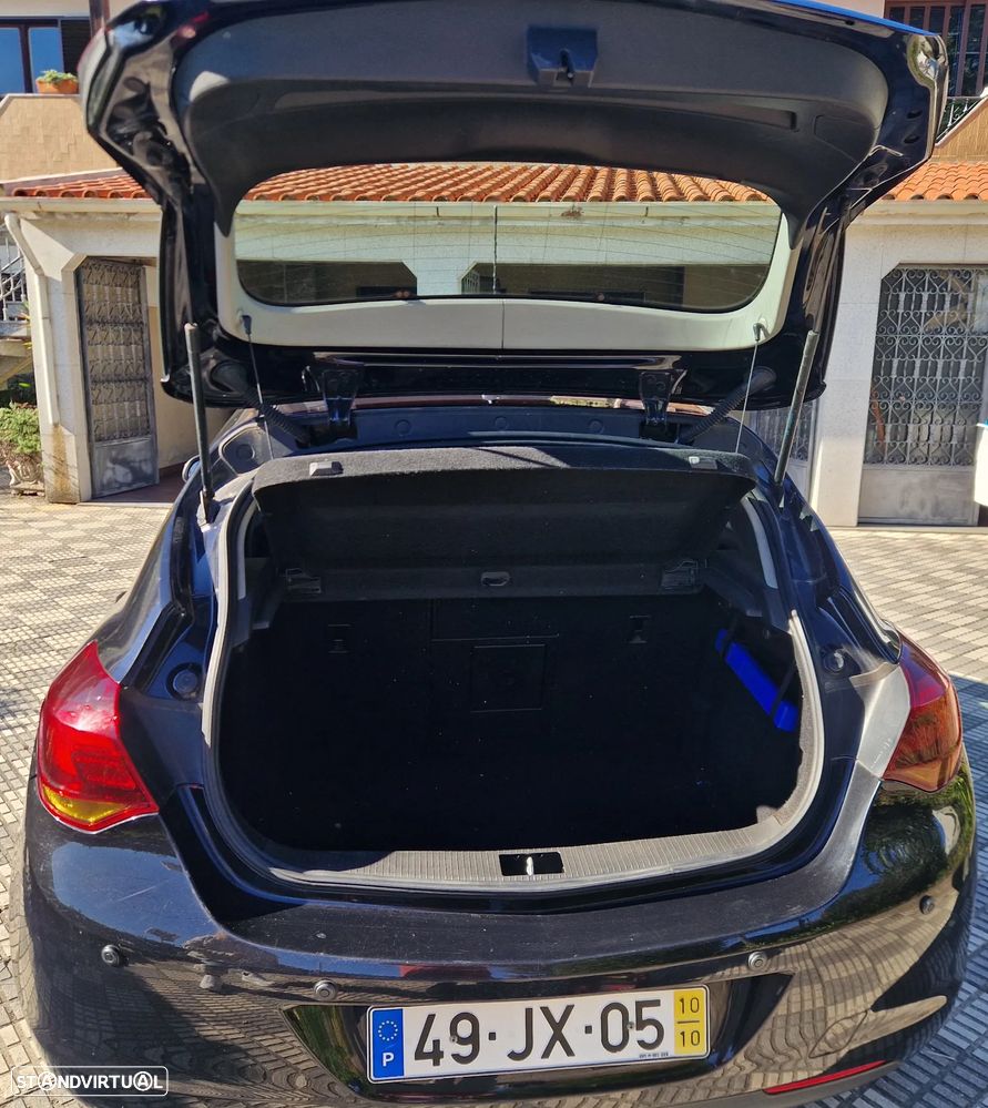 Opel Astra 1.3 CDTI Cosmo - 4